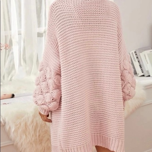 [Sold] NEW! Chunky knit, oversized Pompom bishop drop sleeve, Cosy Cardigan - Picture 4 of 5